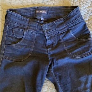Women’s dark blue straight leg jeans